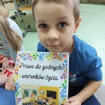 Międzynarodowy Dzień Praw Dziecka w przedszkolu  (22).jpg