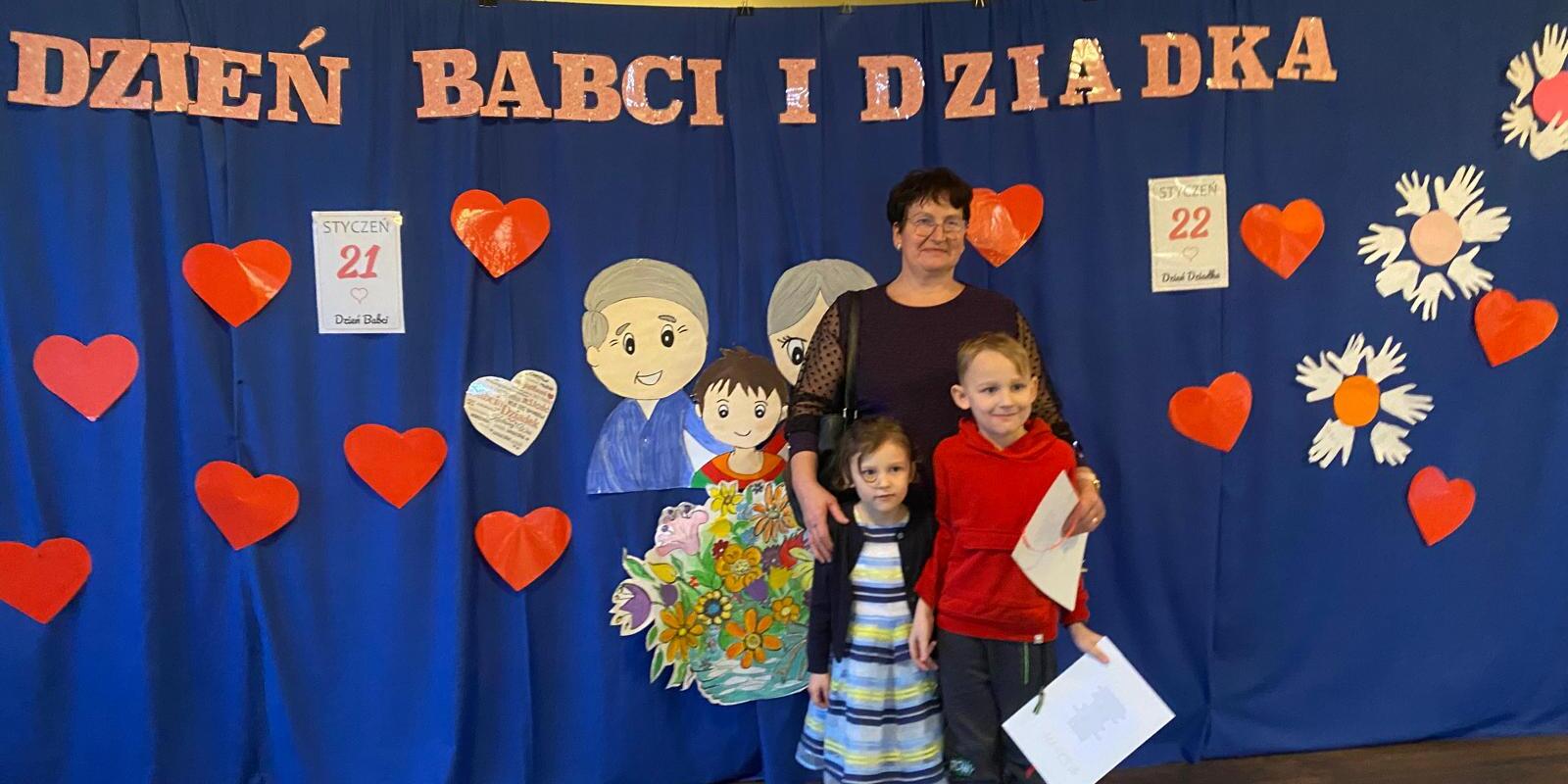 Dzień Babci i Dziadka krasnoludki (7).JPG