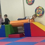 Krasnoludki poznają nowe sprzęty (3).jpg