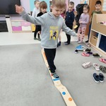 Ćwiczenia sensoryczne i równowagi  (2).jpg