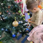 Naszą pierwszą choinką w przedszkolu (4).jpg