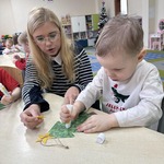 Krasnale wykonały ozdobę świąteczną (3).jpeg