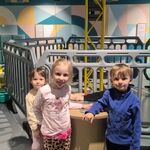 Epicentrum (żabki (14).jpeg
