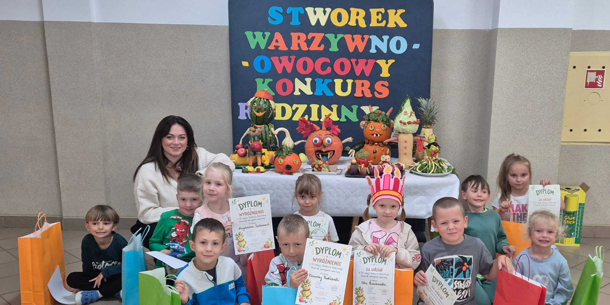 konkurs Stworek Warzywno owocowy  (3).jpeg