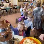 czekolada w bibliotece (6).jpg