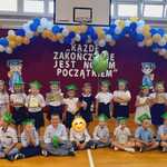 Pożegnanie absolwentów przedszkola (19).jpg